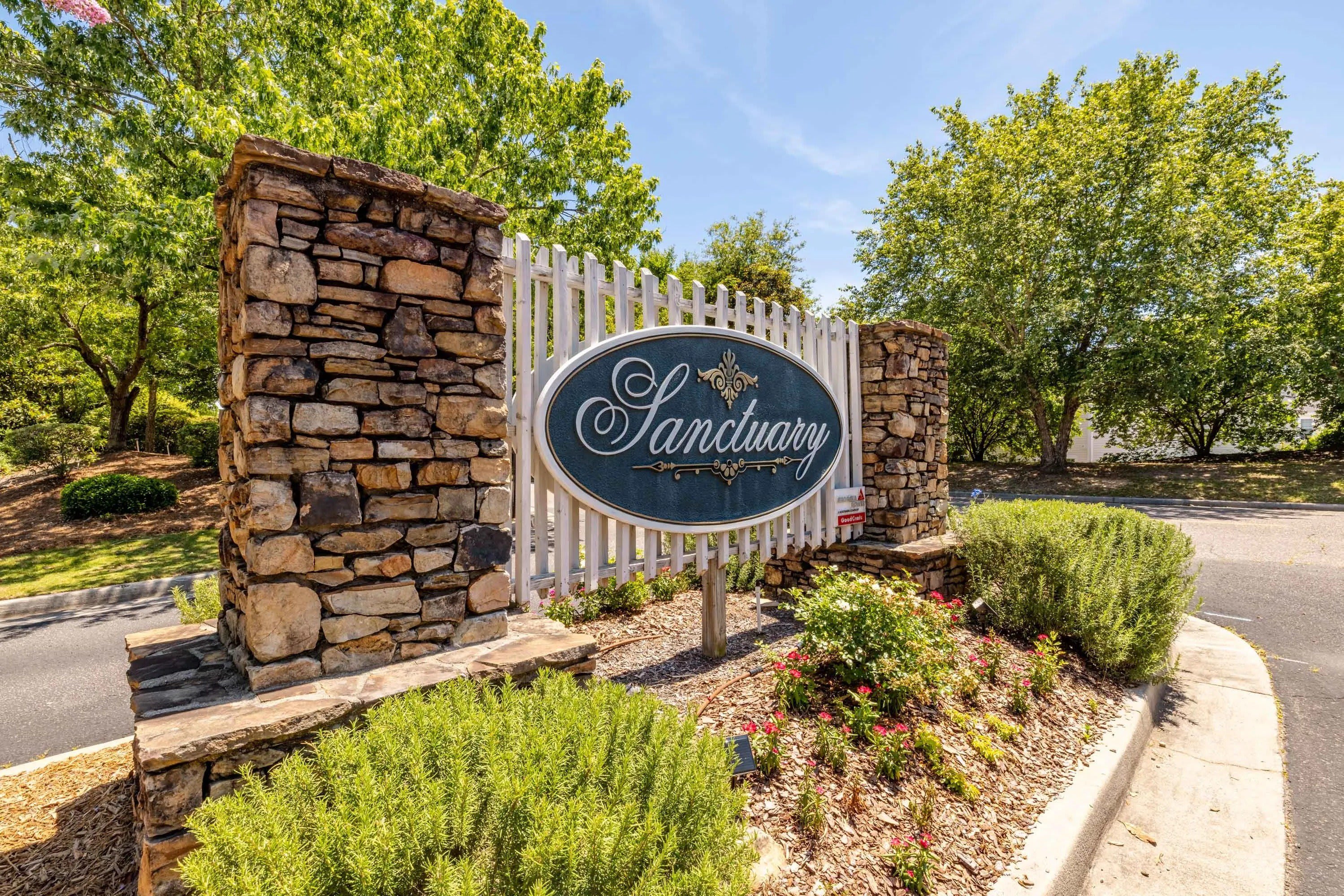 Sanctuary Apartments – photo 1