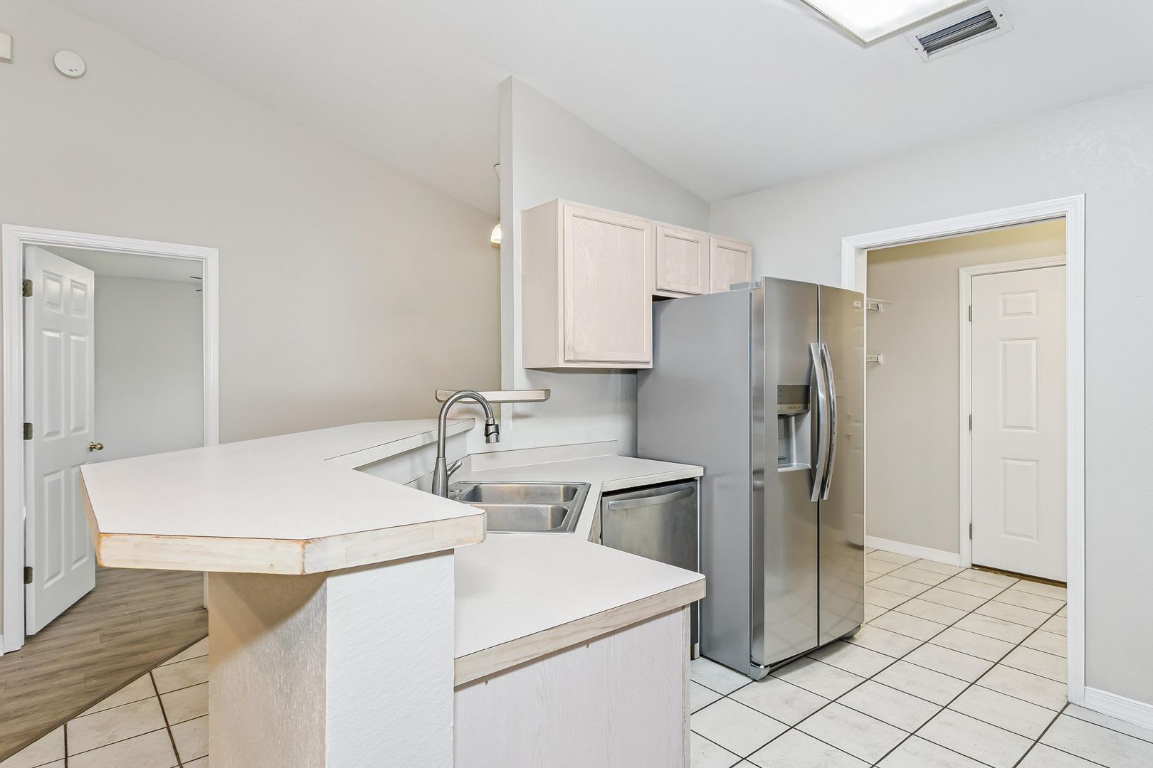 Open-Concept Living Minutes from UWF & I-10 – photo 3