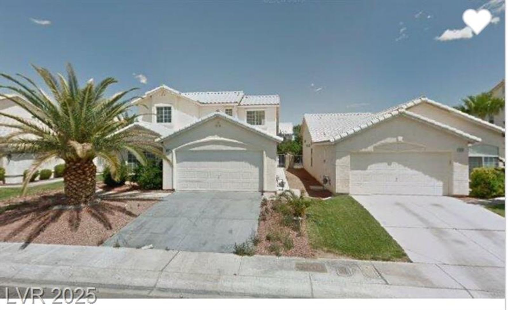 Large 2 Story Home! – photo 2