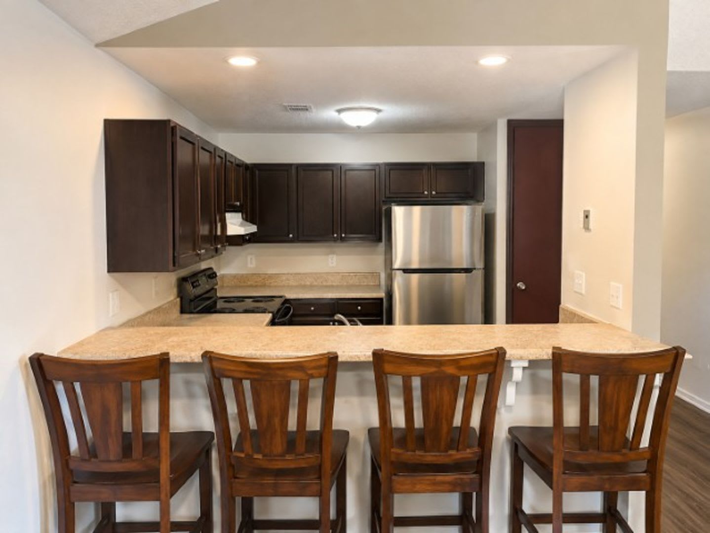 1820 6 Tryon Drive – photo 2