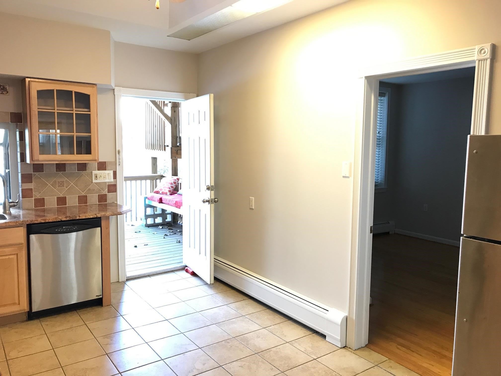 342 PAVONIA AVE – photo 4