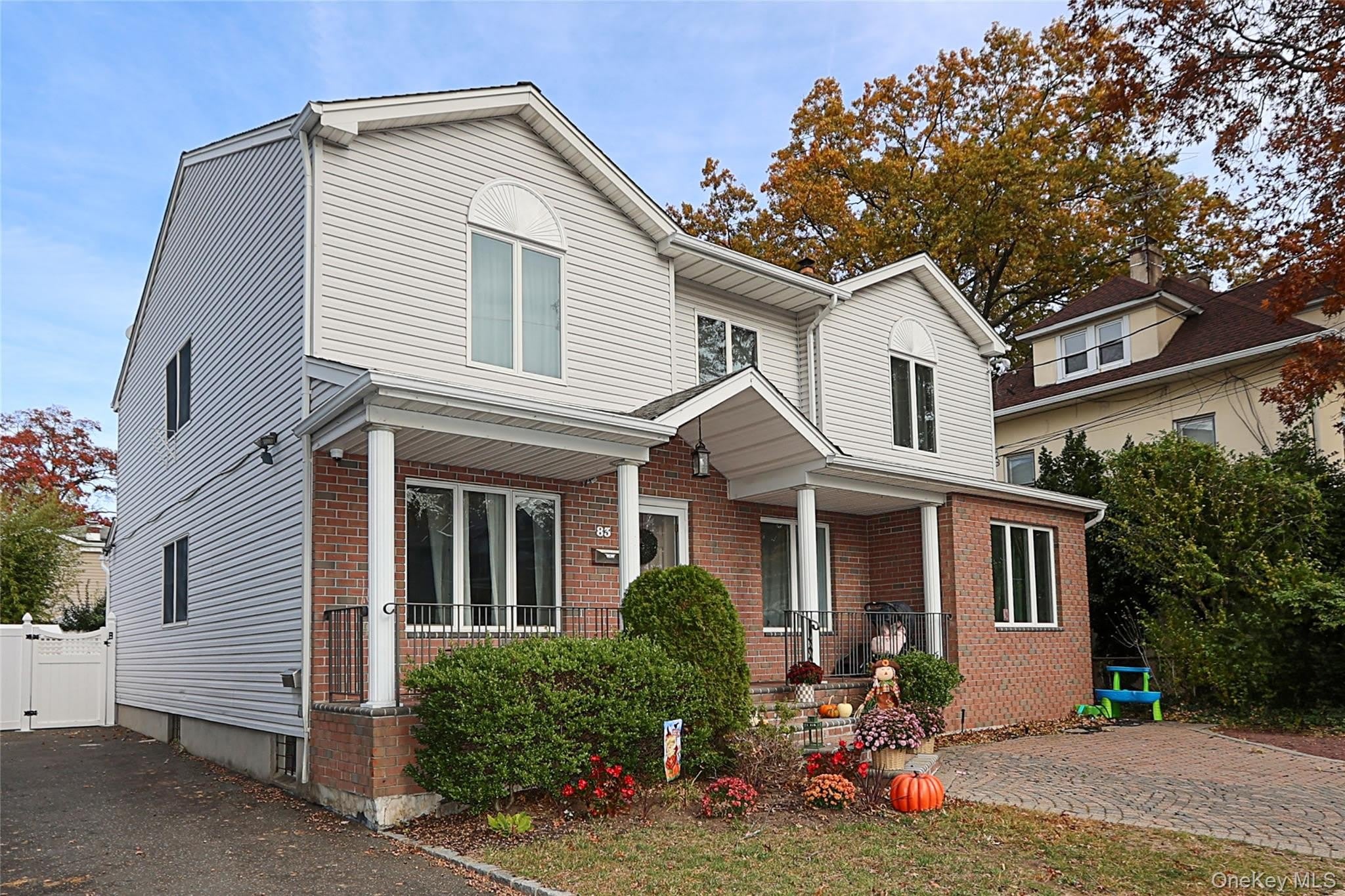 83 Lexington Avenue – photo 2
