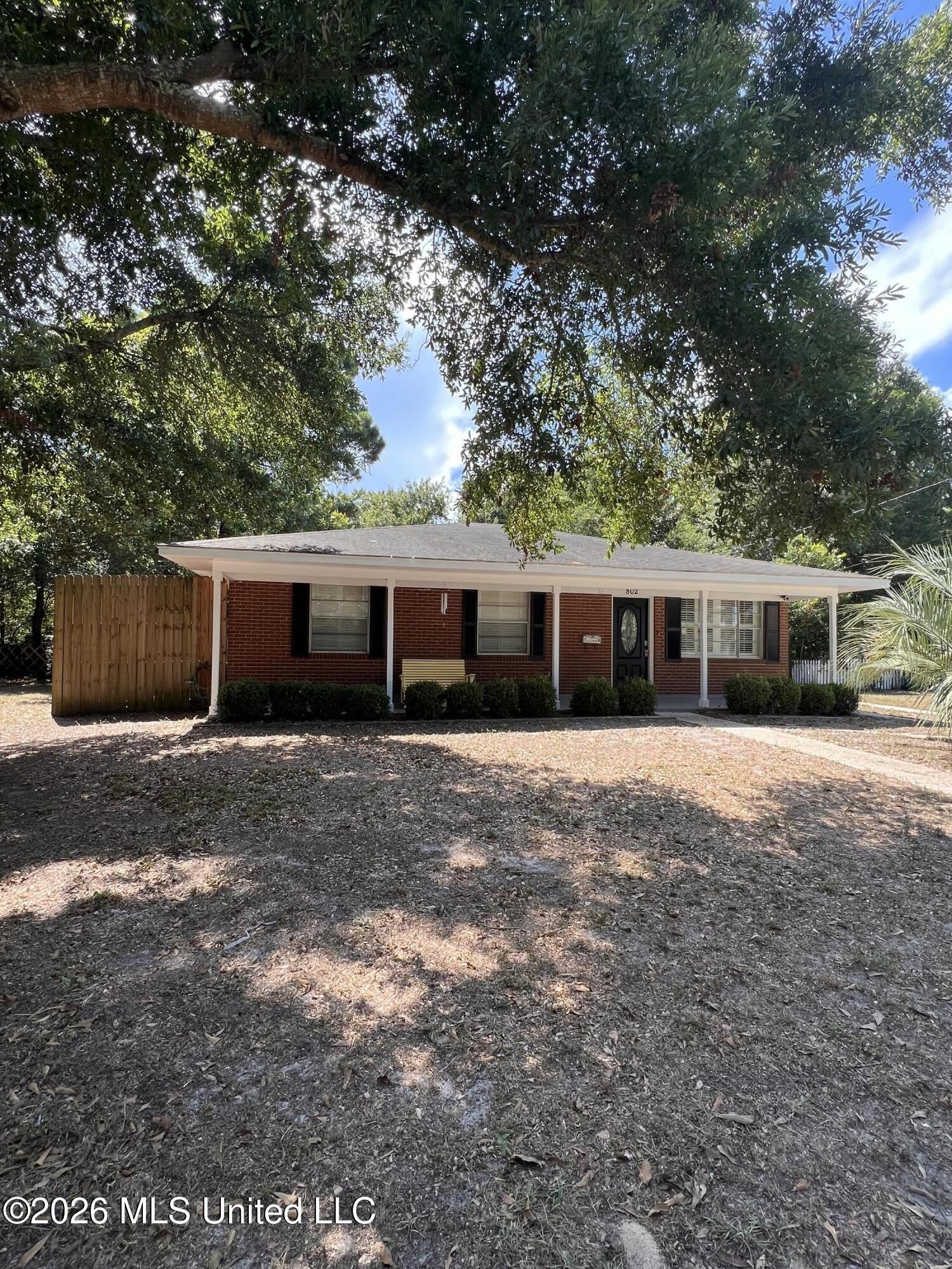 802 Augustine Drive – photo 1