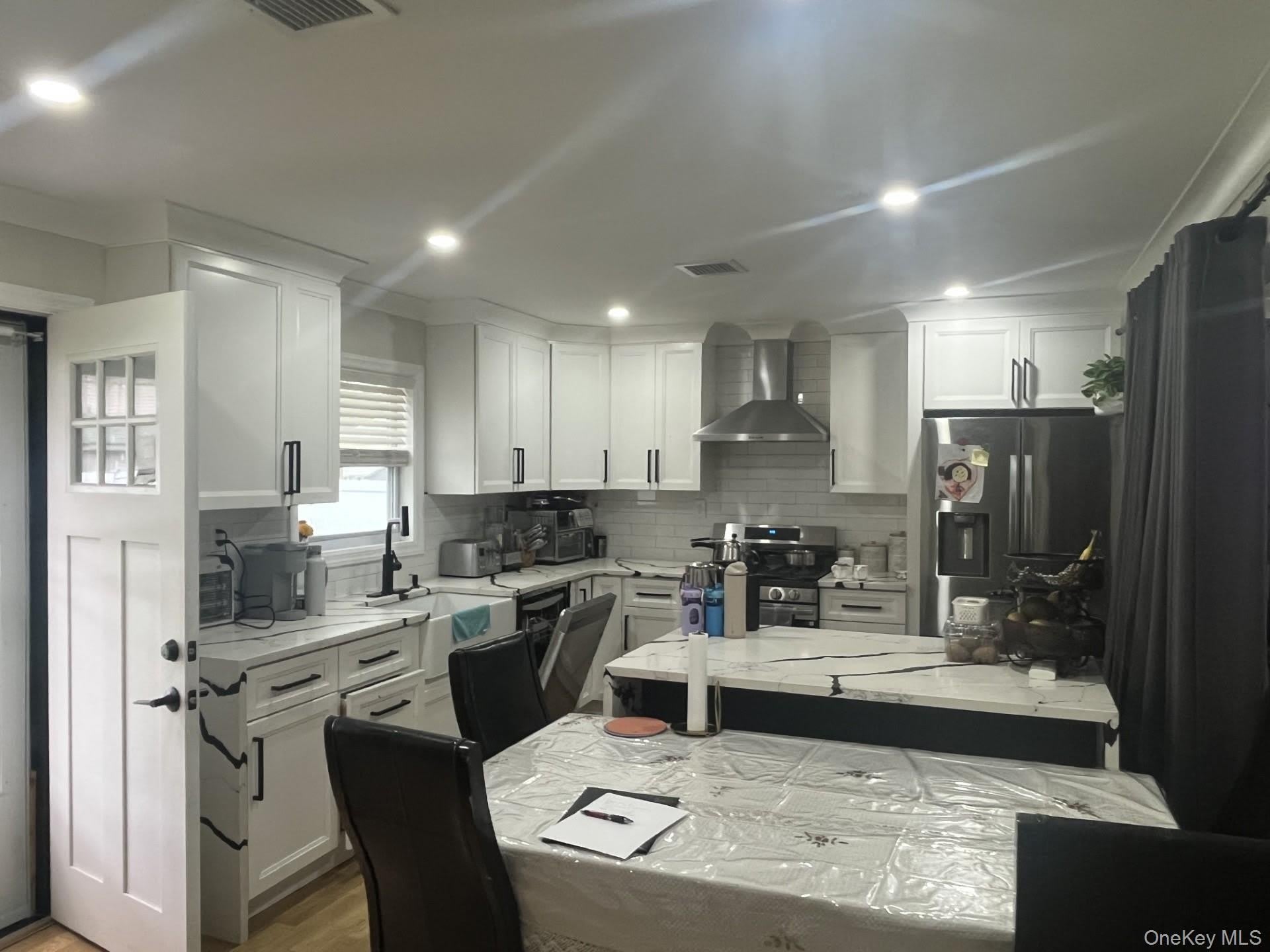 83 Woodbine Drive – photo 2