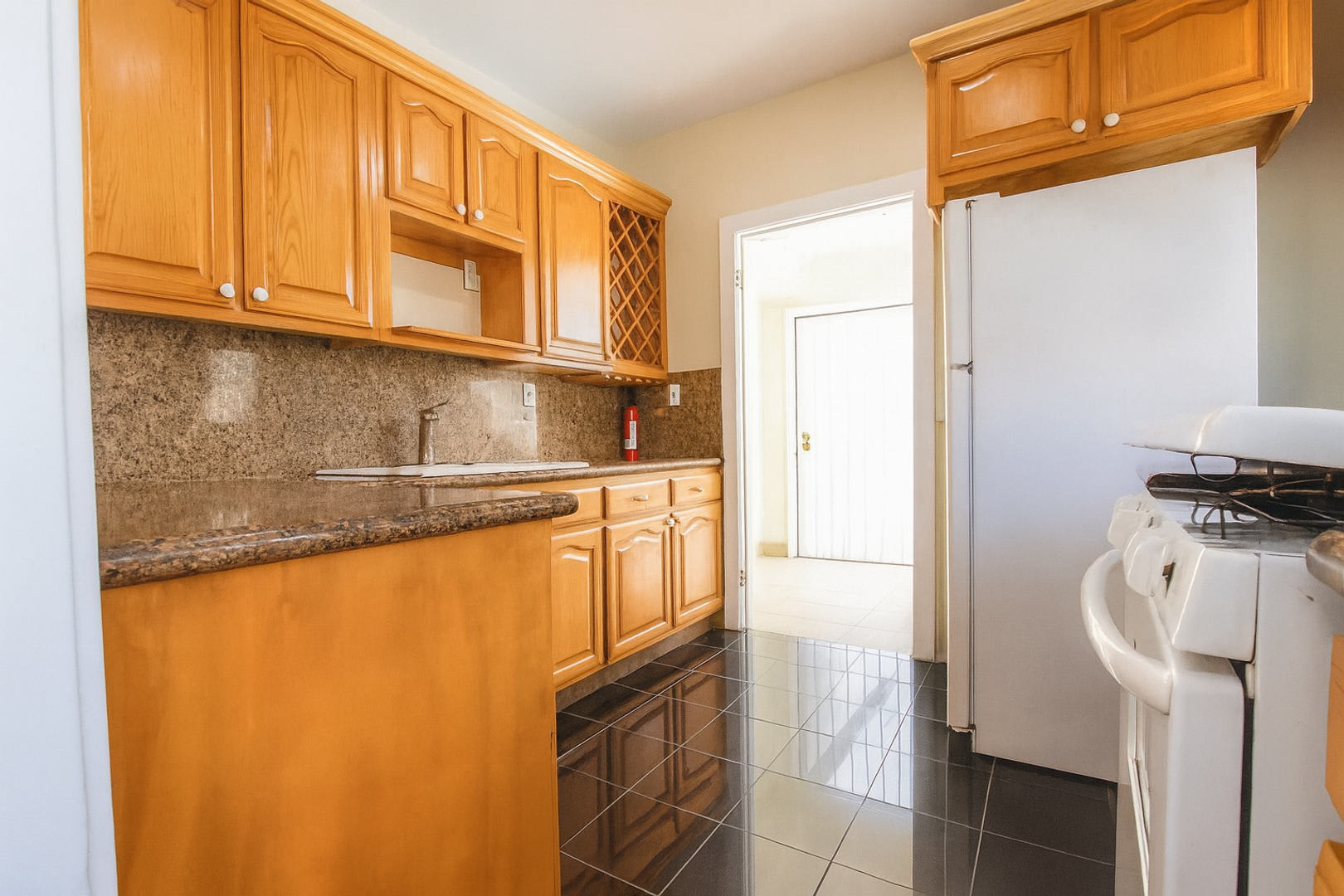 3109 S. Catalina Street – photo 3