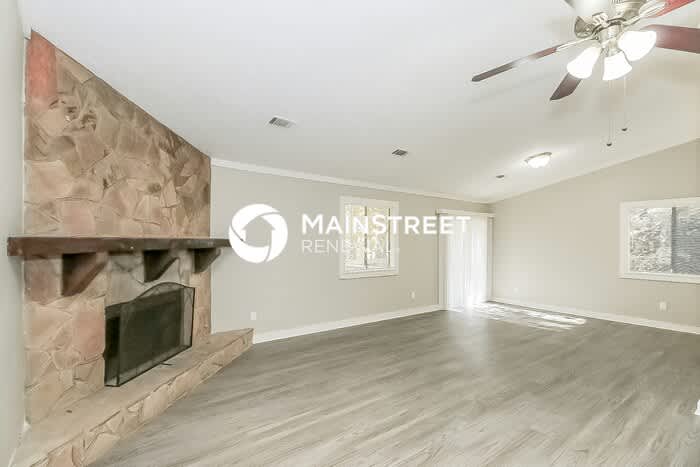 640 Post Oak Road – photo 5