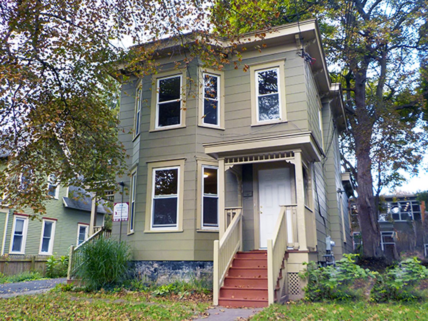 544 Columbus – photo 1