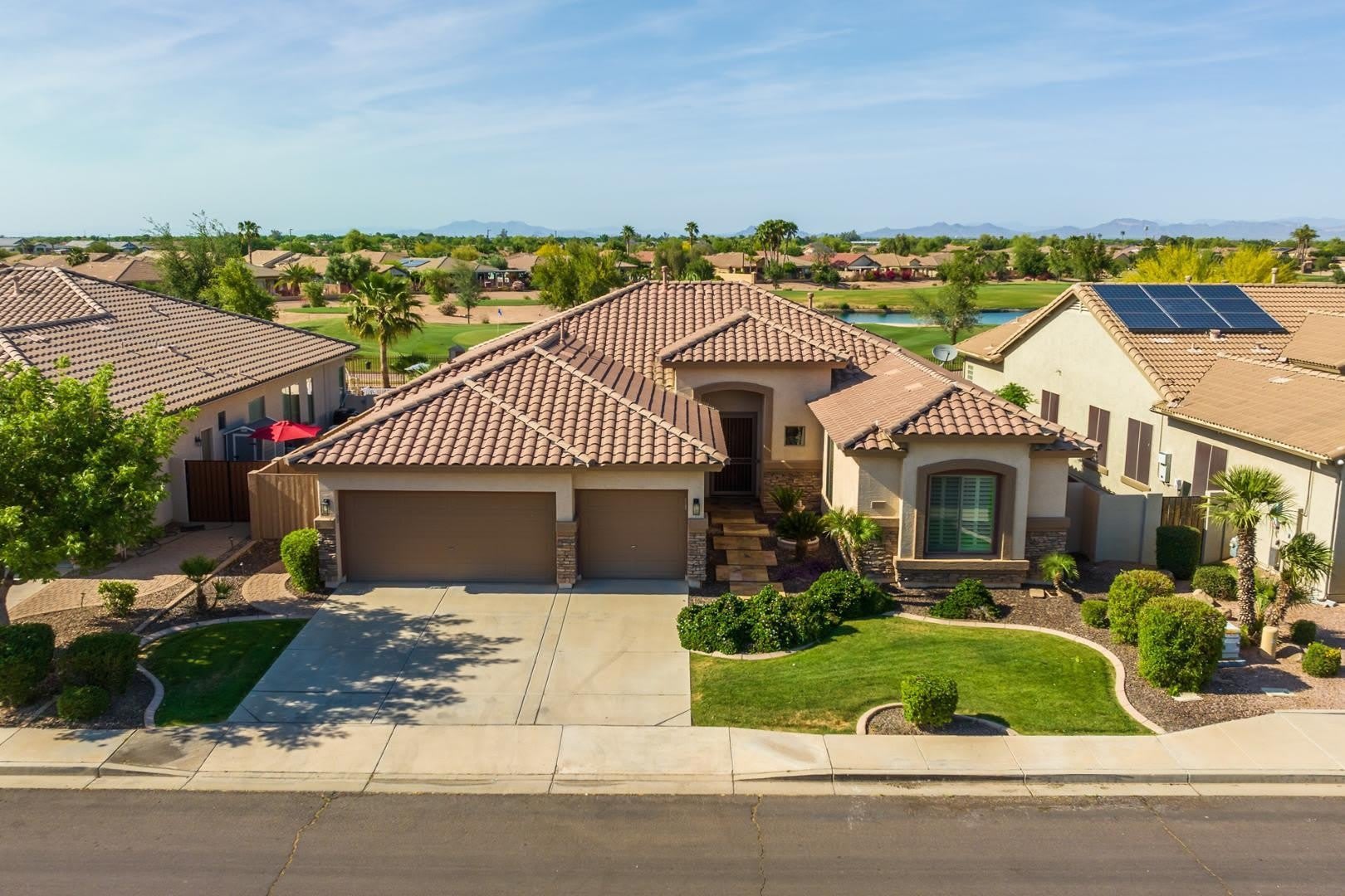 4176 E Clubview Drive – photo 5
