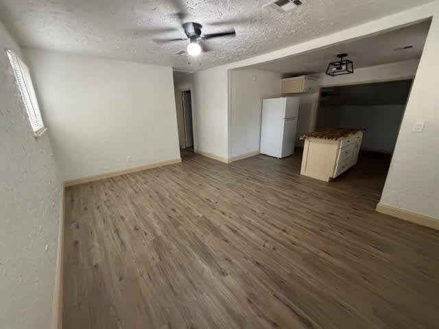 512 Northwest Glendale Drive – photo 2