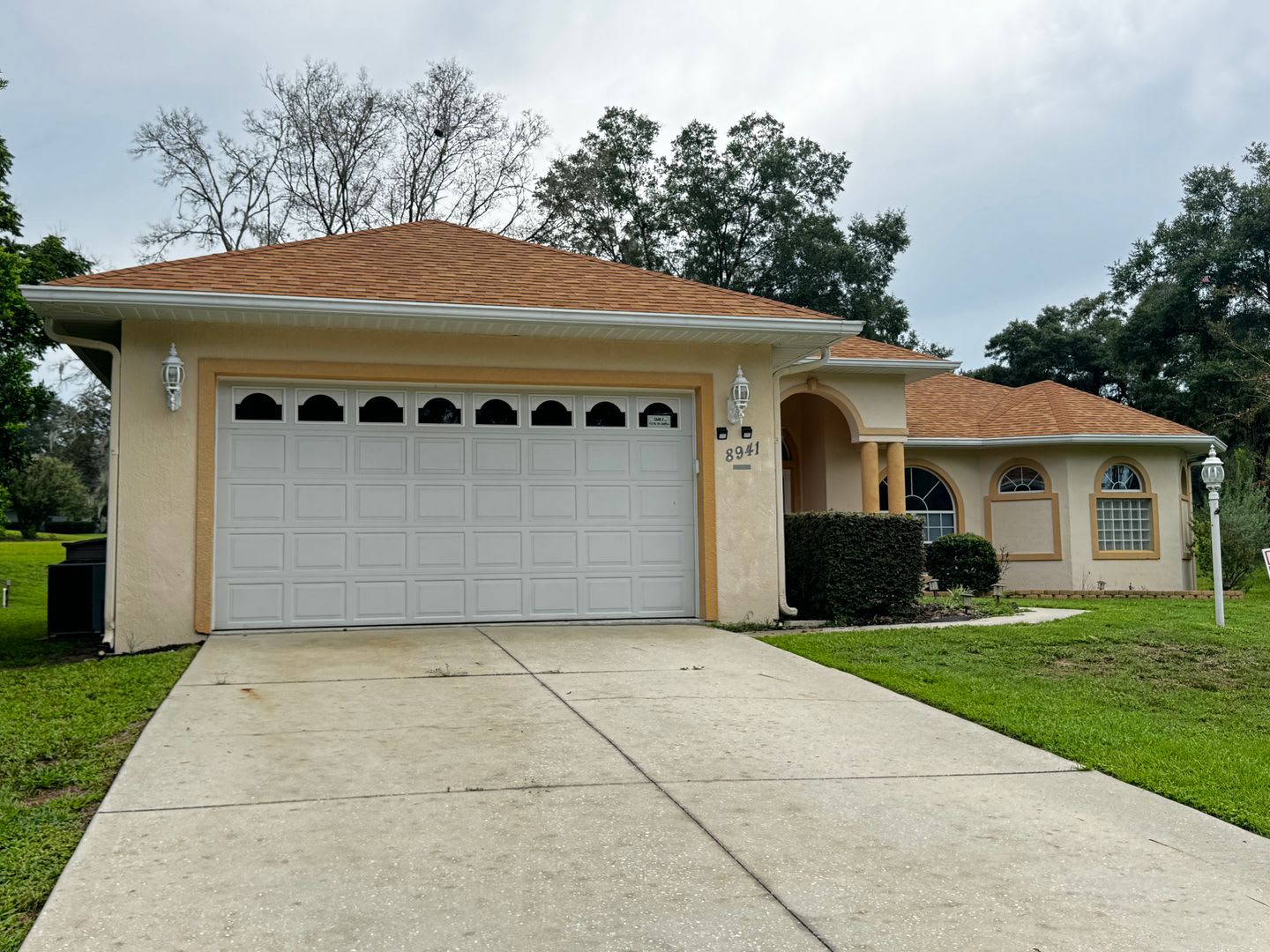 RAINBOW SPRINGS COUNTRY CLUB 3/2 LARGE LOT – photo 2