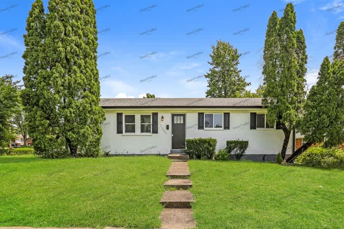 11662 Geneva Road – photo 1