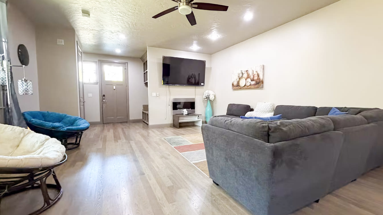 8046 South Snow Bird Avenue – photo 2