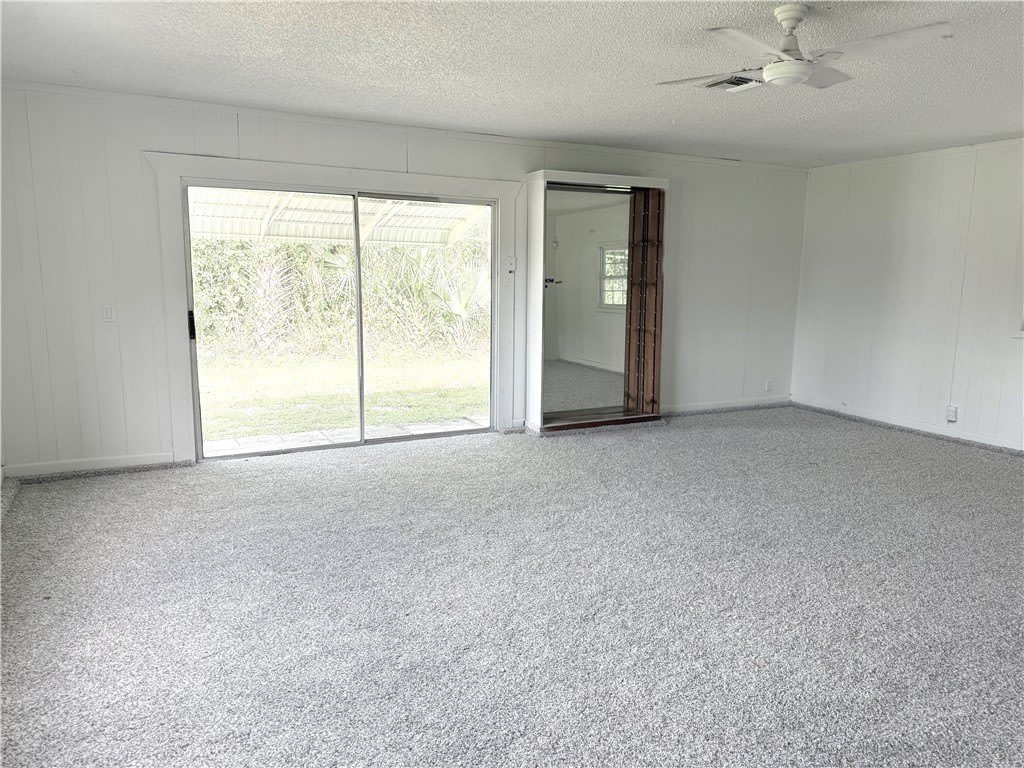 9406 128Th Avenue – photo 2