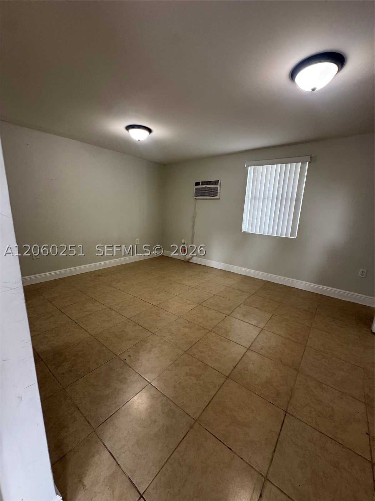2311 NW 15th St – photo 3