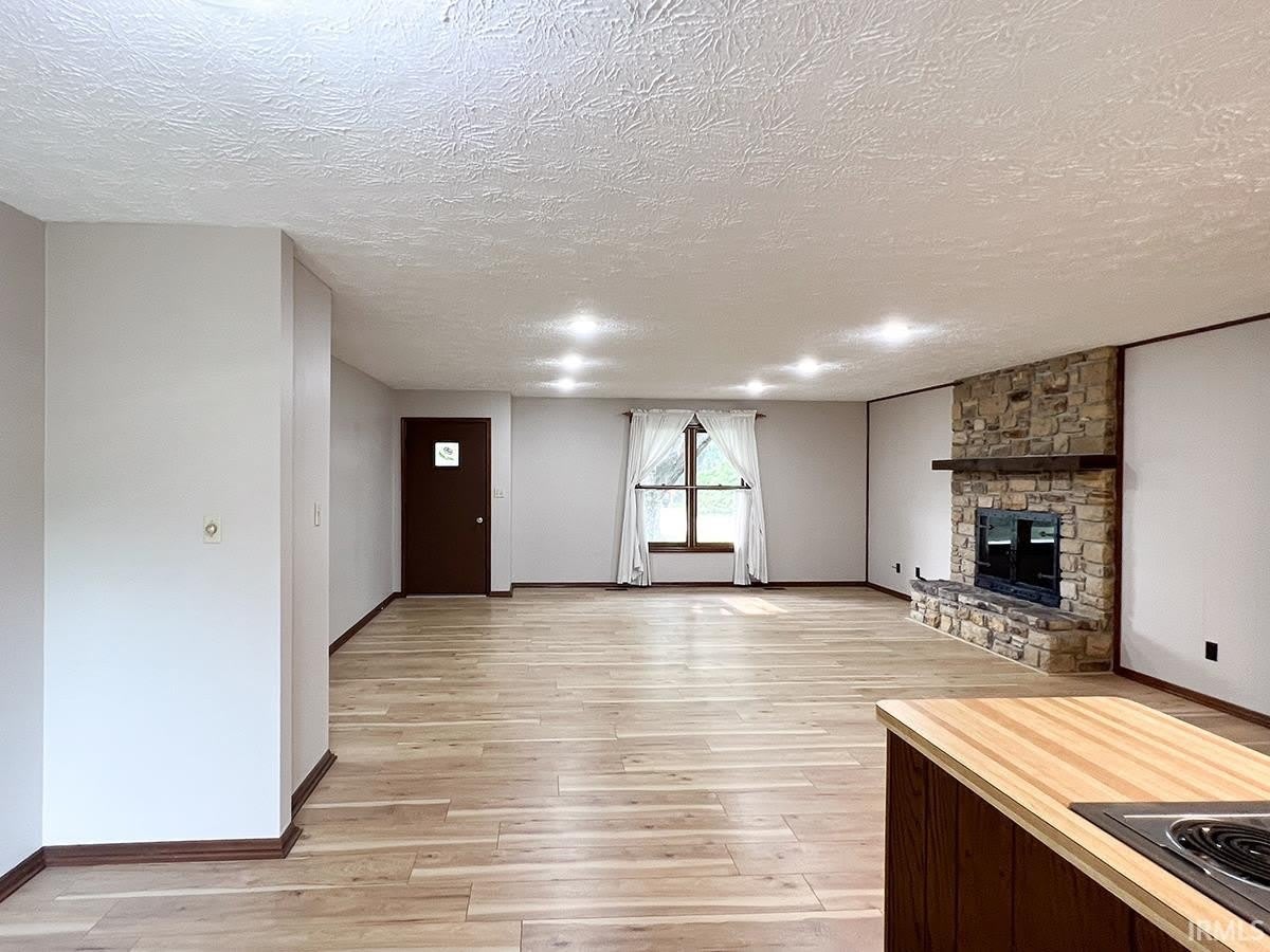 1633 S Greenfield Court – photo 3