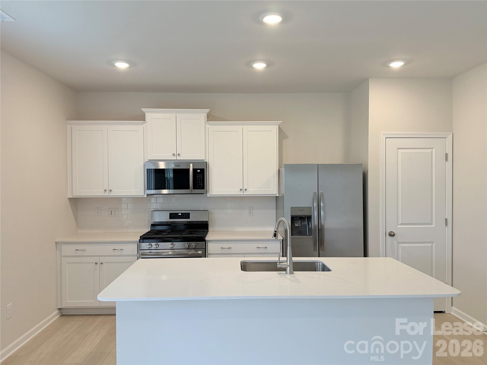 6337 Fairfax Court – photo 5