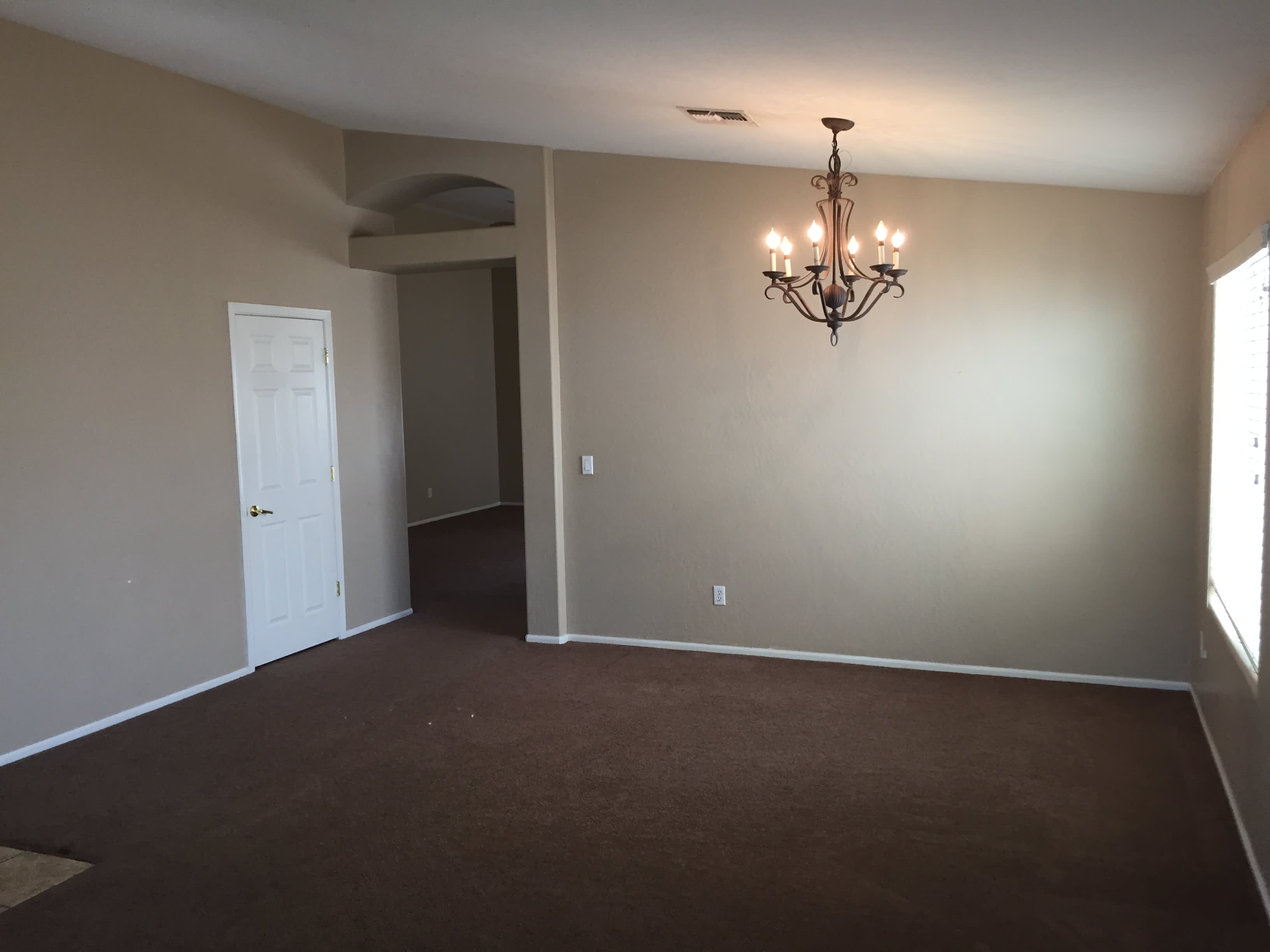 7206 S 58th Ave – photo 3
