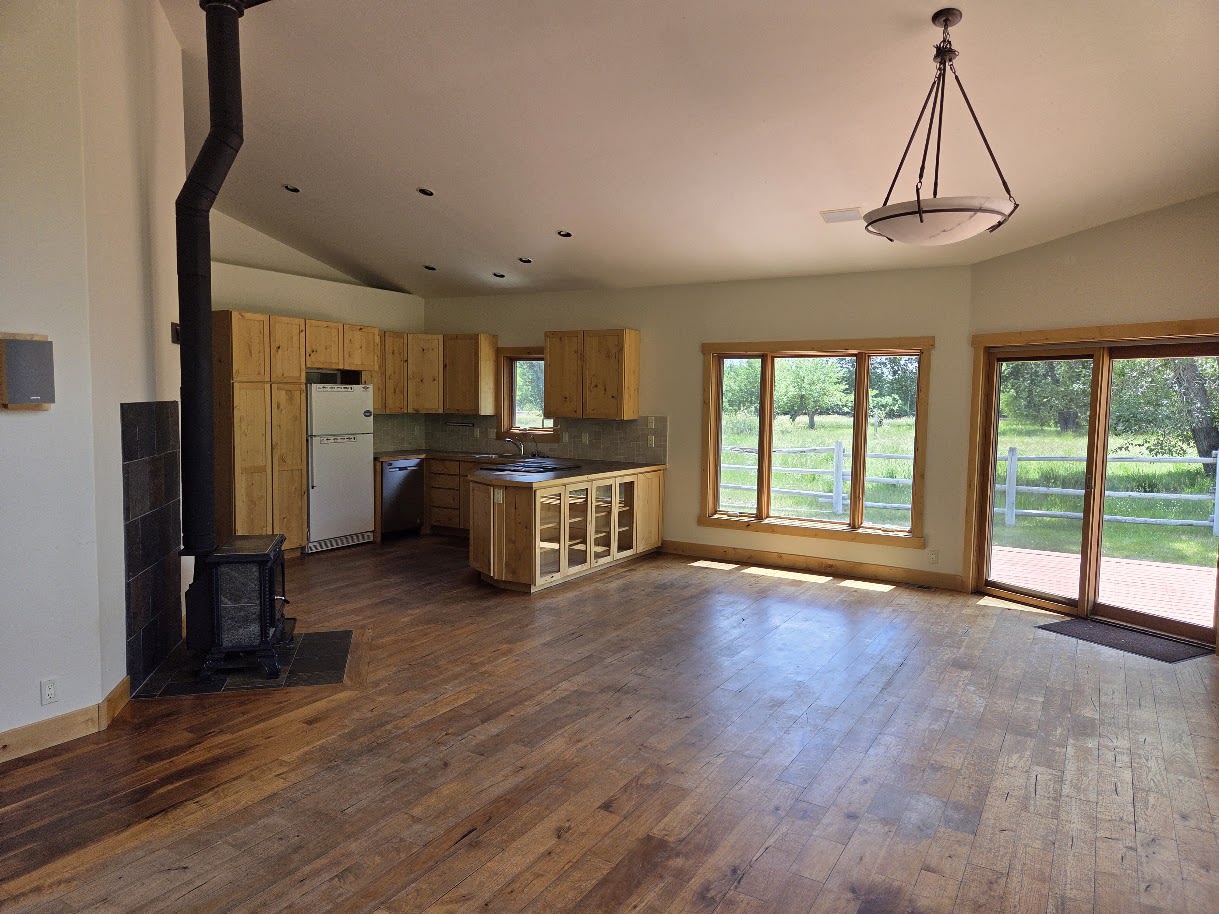 342 Broadford Road – photo 2
