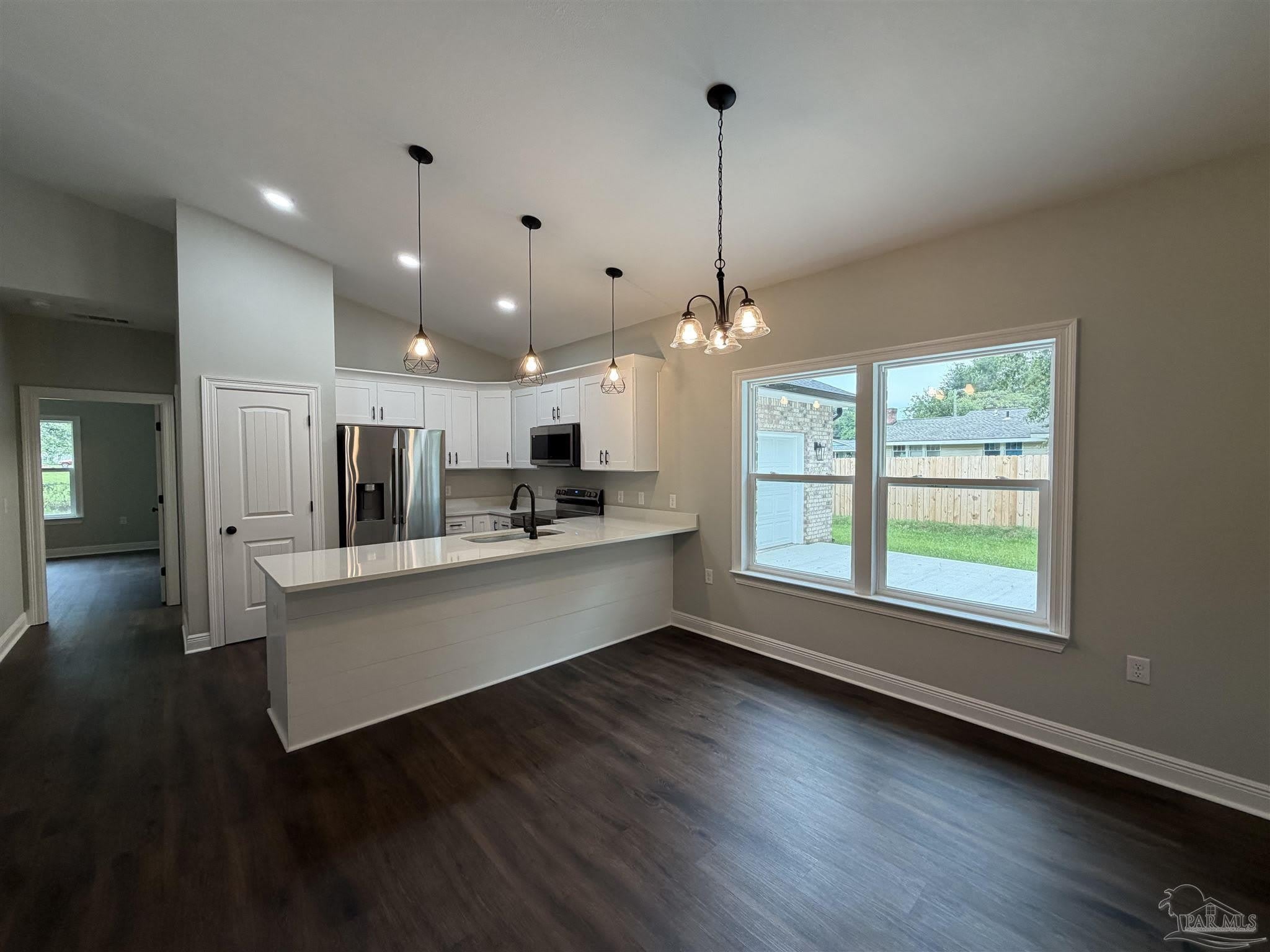 3920 Thornton St – photo 2
