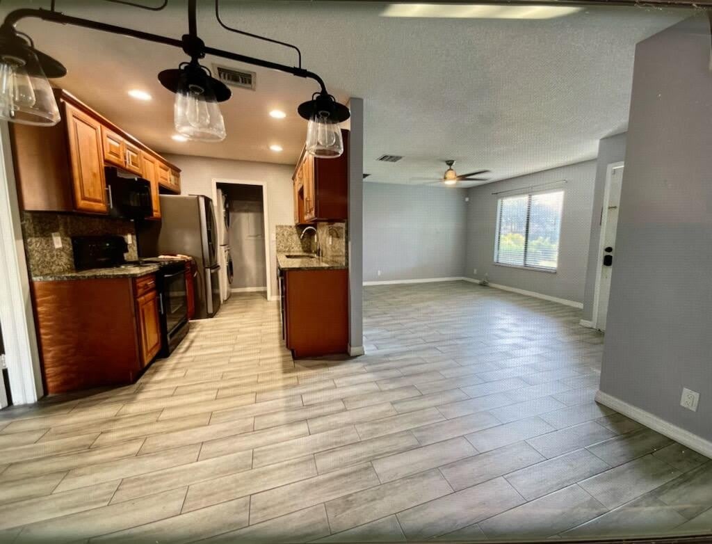 11881 Sturbridge Ln – photo 4