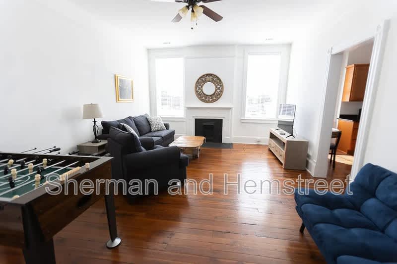 215 Twelfth Street Apt B – photo 3