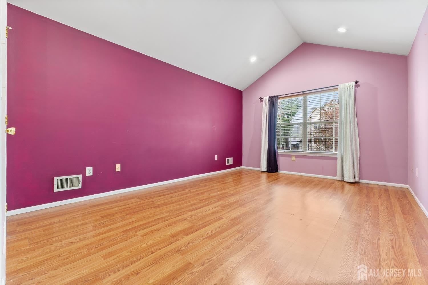 155 Salem Road – photo 1