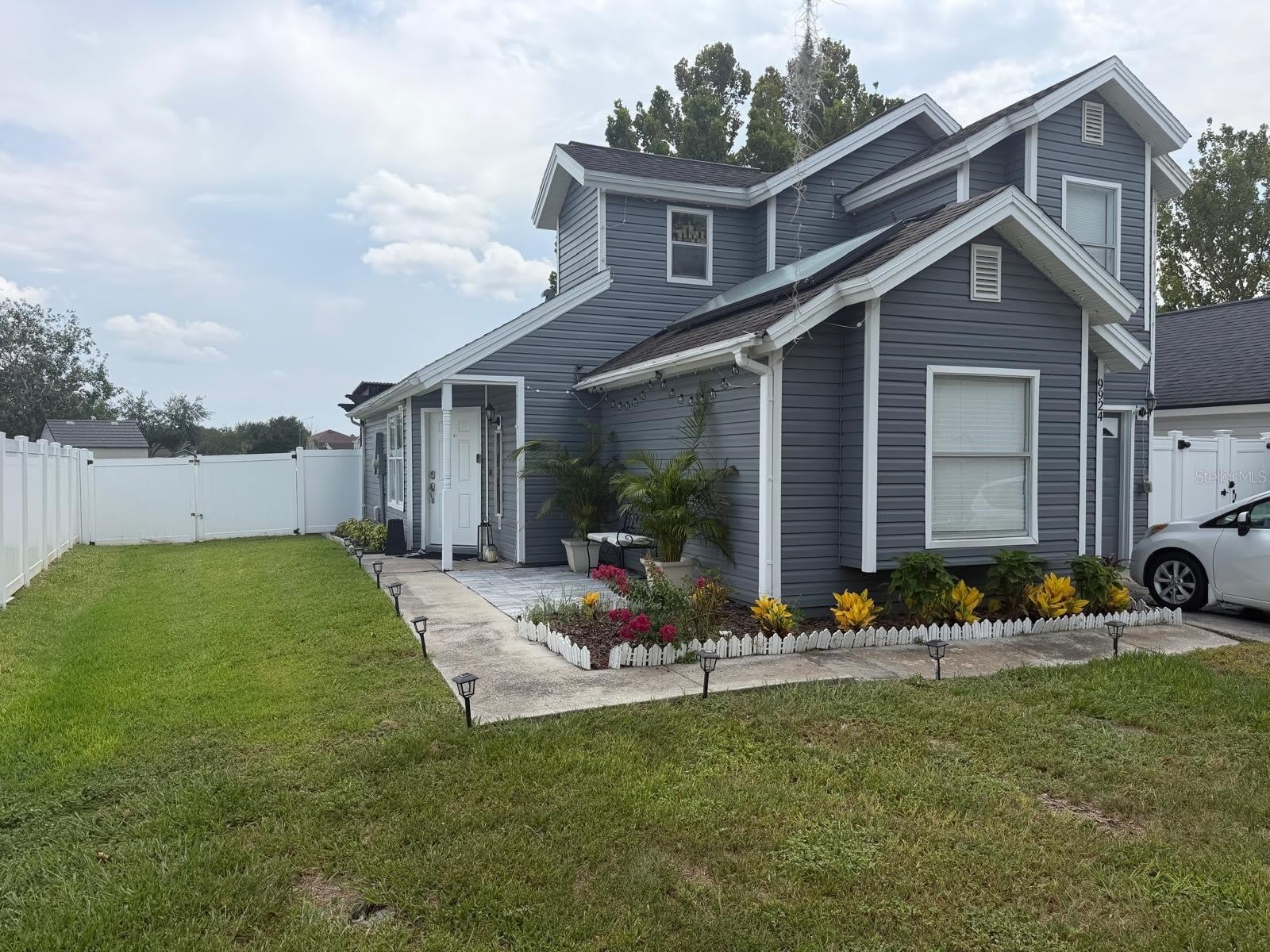 9924 SURREY RIDGE Road – photo 2