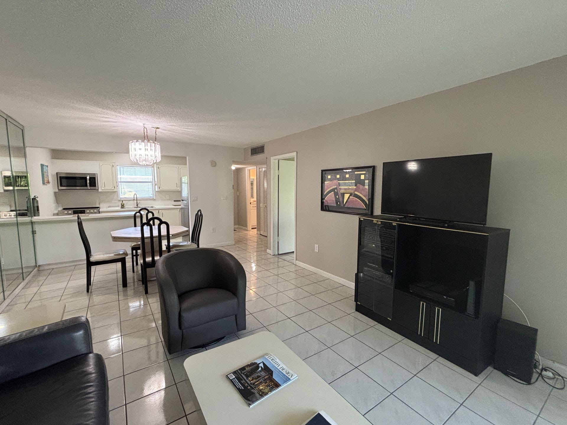 201 178th Drive. Apt #337. – photo 3
