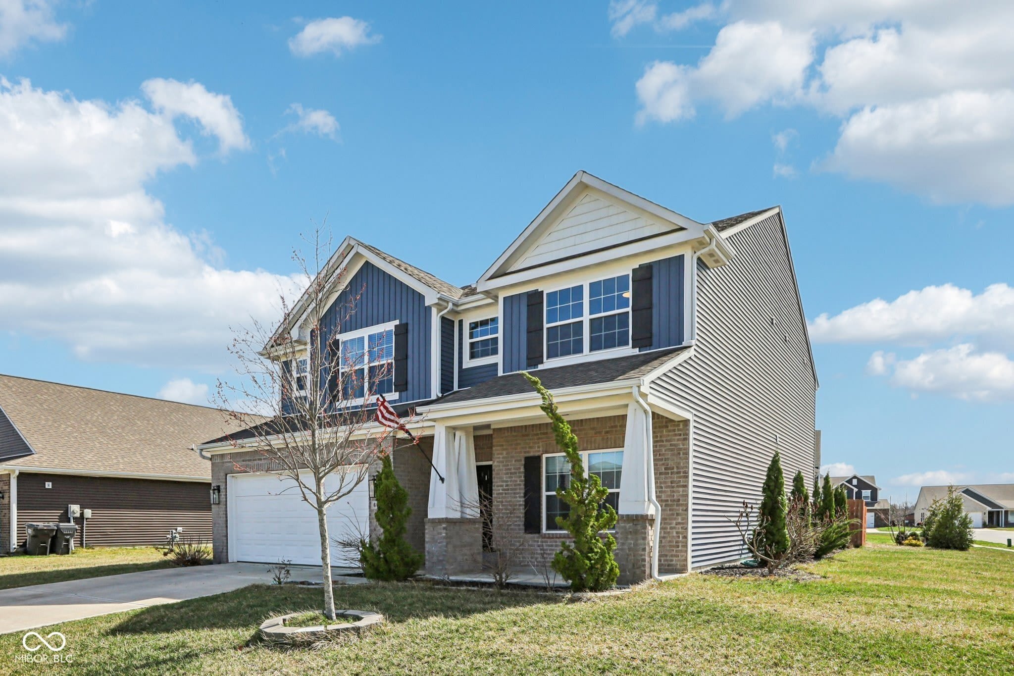 6673 Laurelwood – photo 3