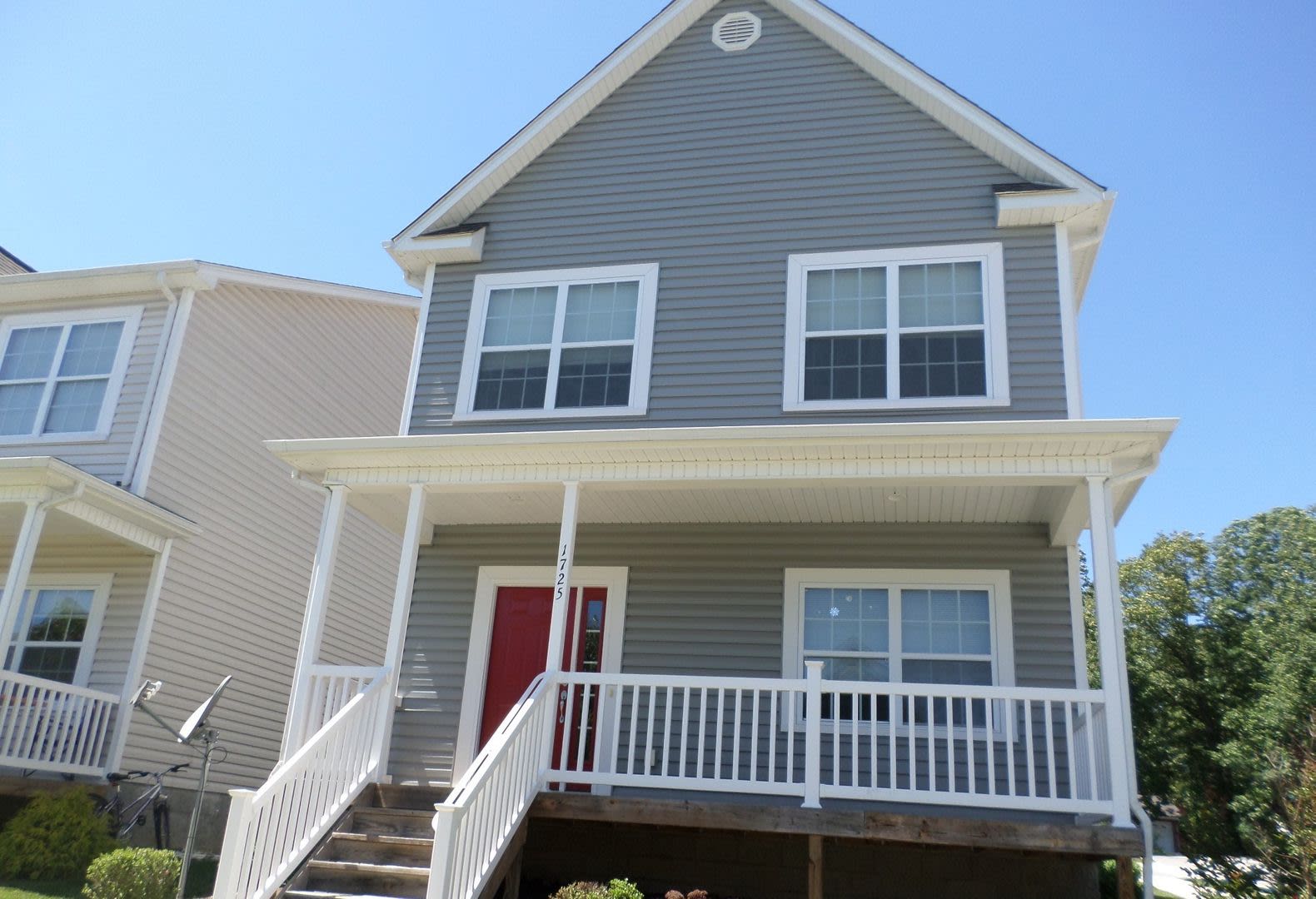 3 Bedroom, 2.5 House – photo 2