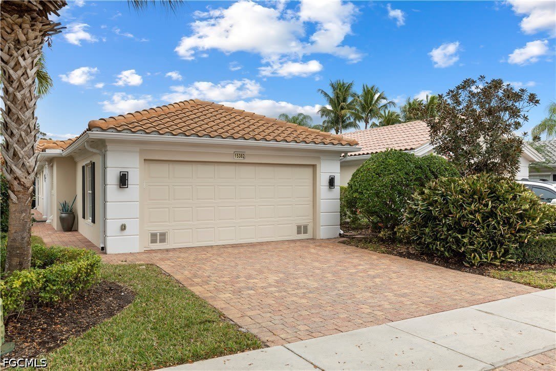15382 Queen Angel Way – photo 2