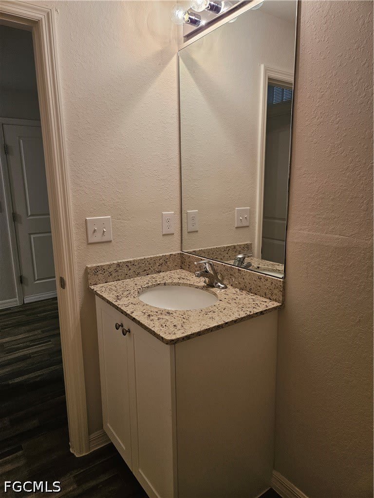 901 NW 15th Place – photo 5