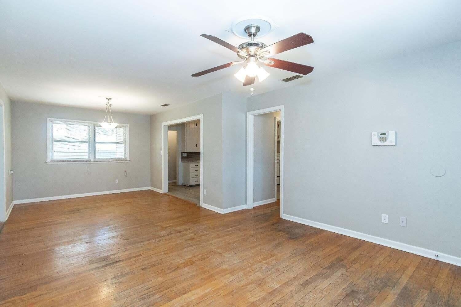 4212 42nd Street – photo 4