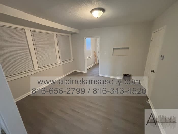 310 Lawndale Avenue – photo 3