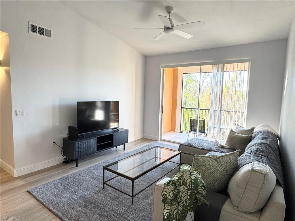 1190 Reserve Way – photo 3