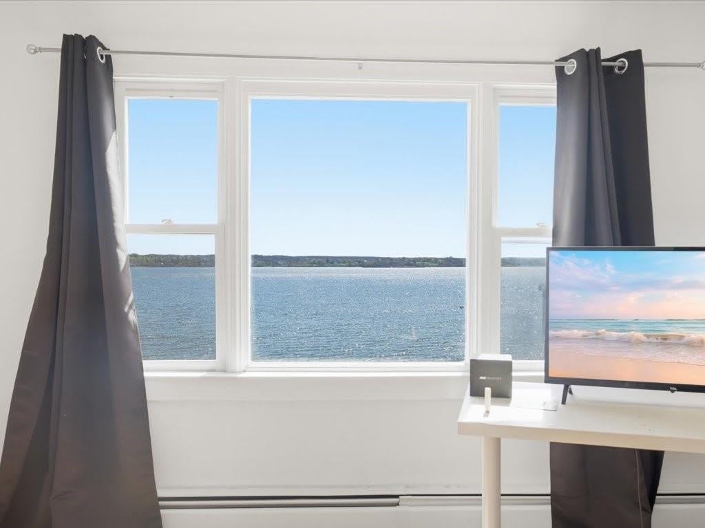 38 Aquidneck Avenue – photo 4