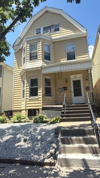 21 Terrace Pl – photo 1