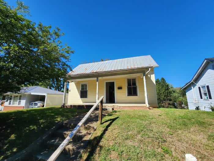 814 Hamilton Street – photo 3