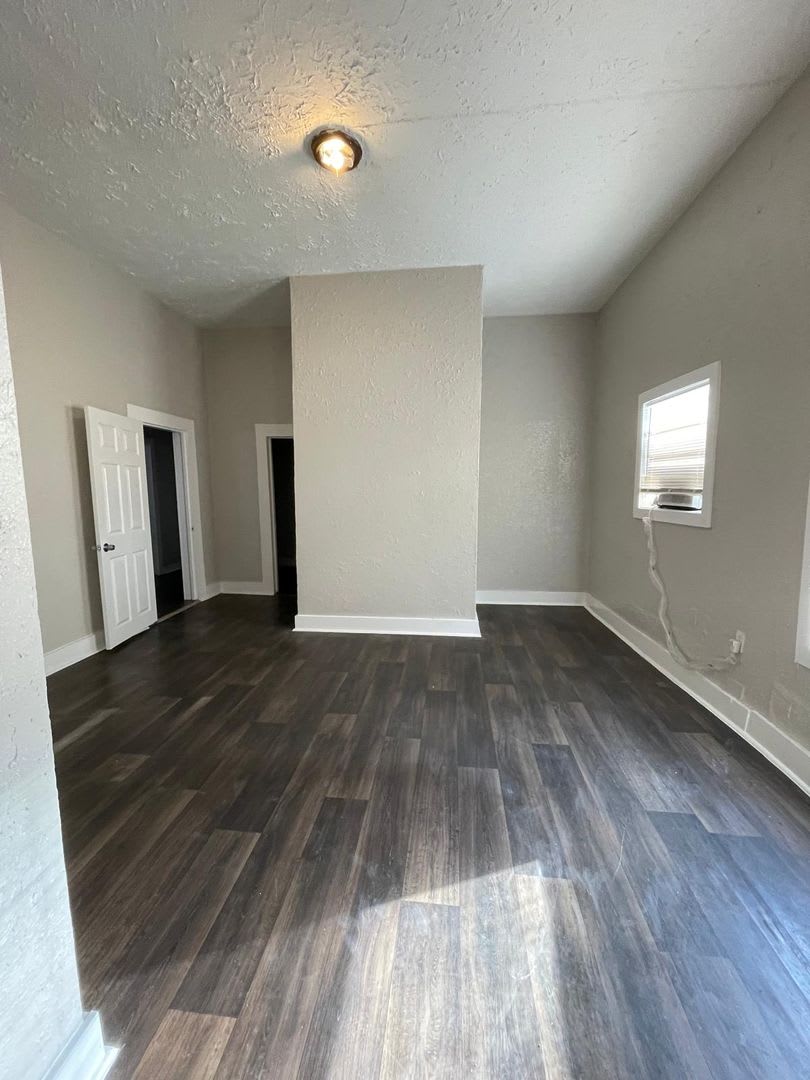 Unbeatable Value! Updated 4-Bedroom Beaumont Home with 1,745 Sq. Ft. – Only $1,300 – photo 5