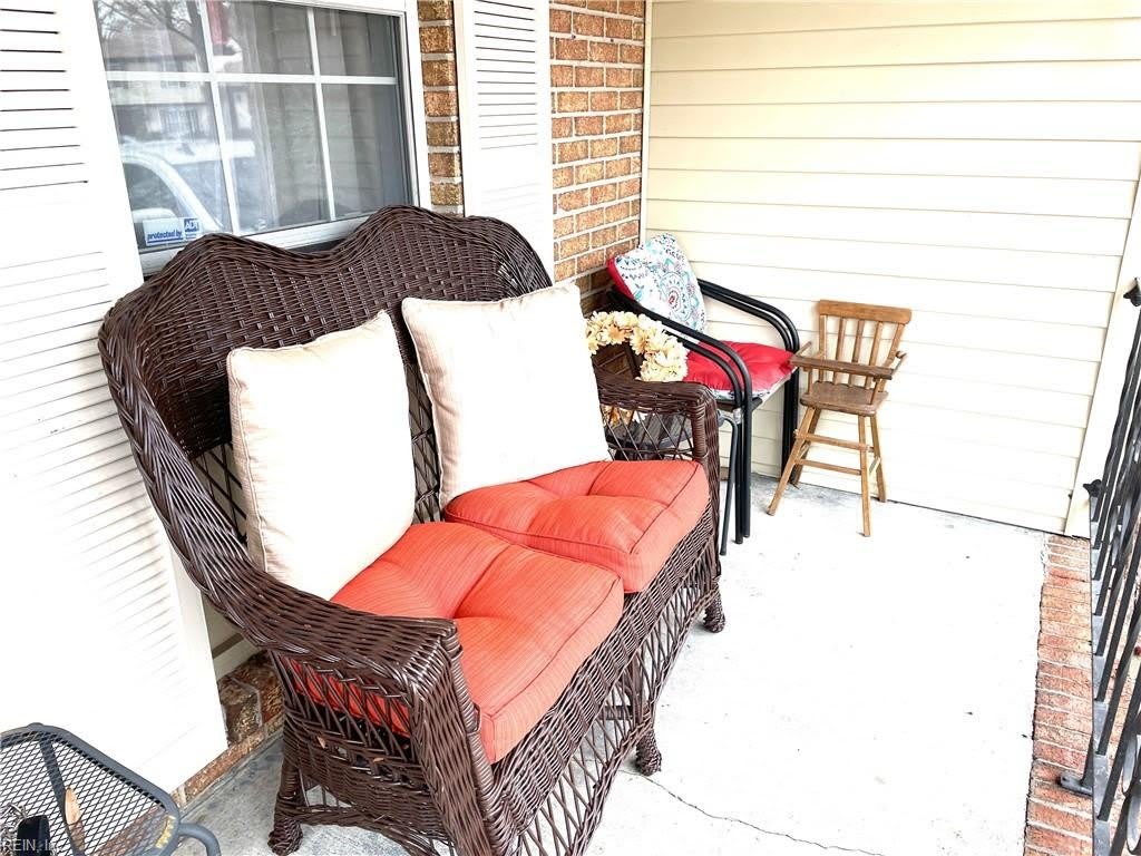 6817 Cedarwood Court – photo 3