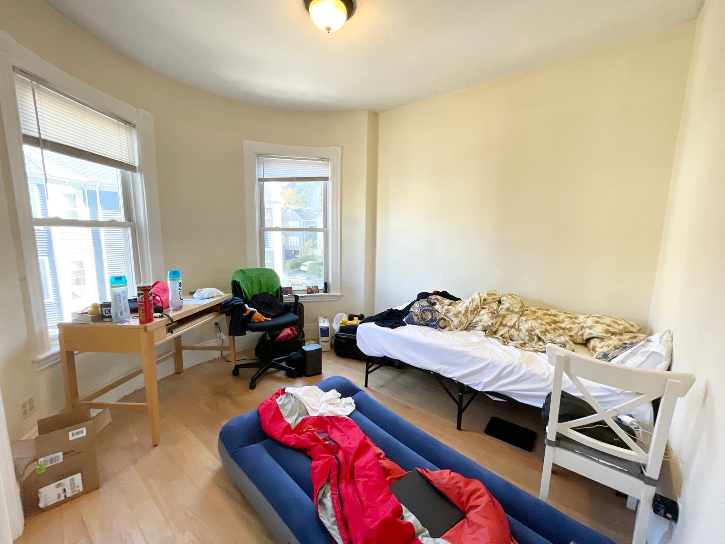 Modern 4-Bedroom on Sachem St — In-Unit Laundry • Updated Kitchen • Prime Mission Hill – photo 1