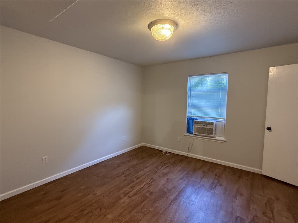8148 Randall Lane – photo 4