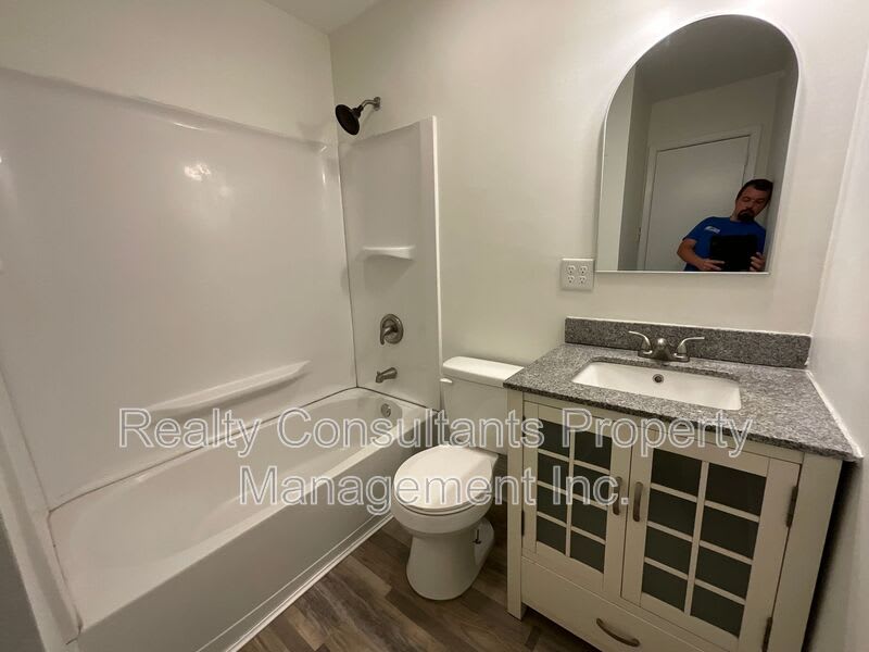 4026 Sedgewood Lane – photo 2