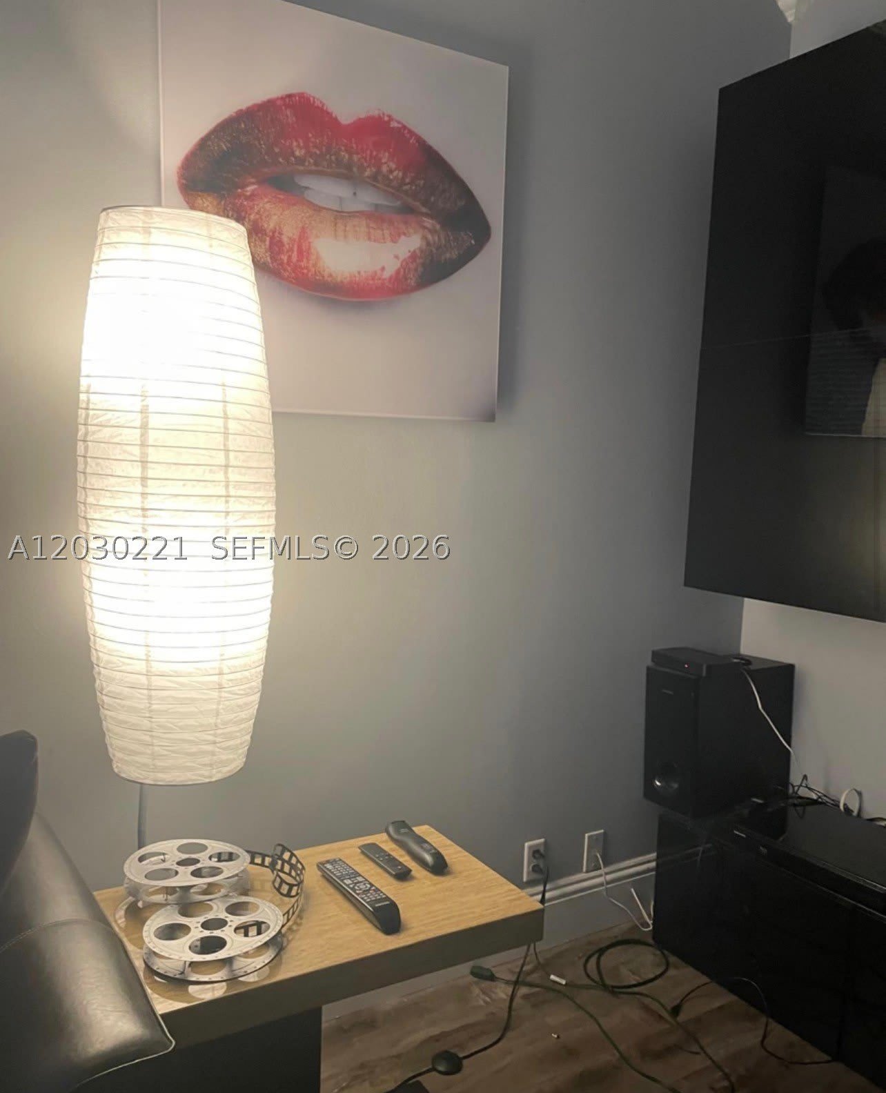 2131 NW 129th Ter – photo 4
