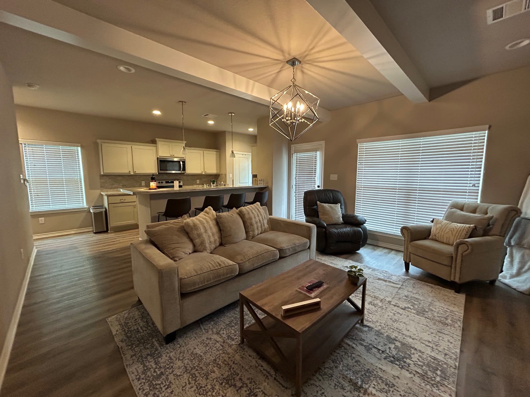 511 Hayes Lane – photo 2