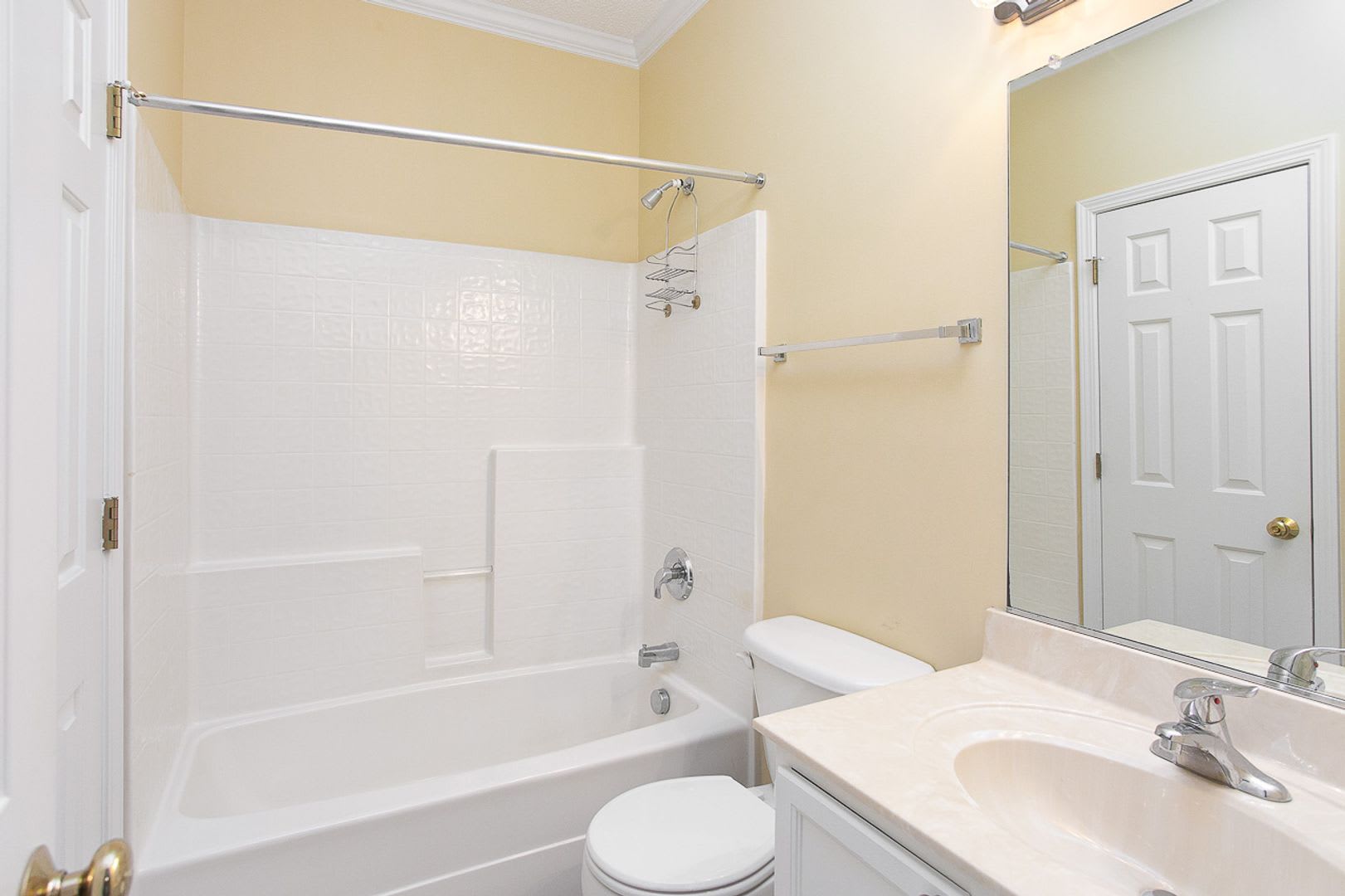 Ranch home in North Raleigh! – photo 5