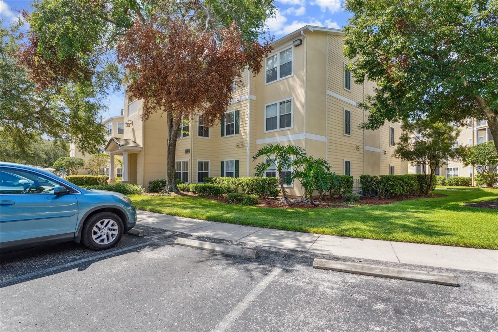 18332 BRIDLE CLUB Drive – photo 2