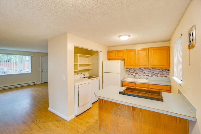2915 East 33rd Street – photo 5