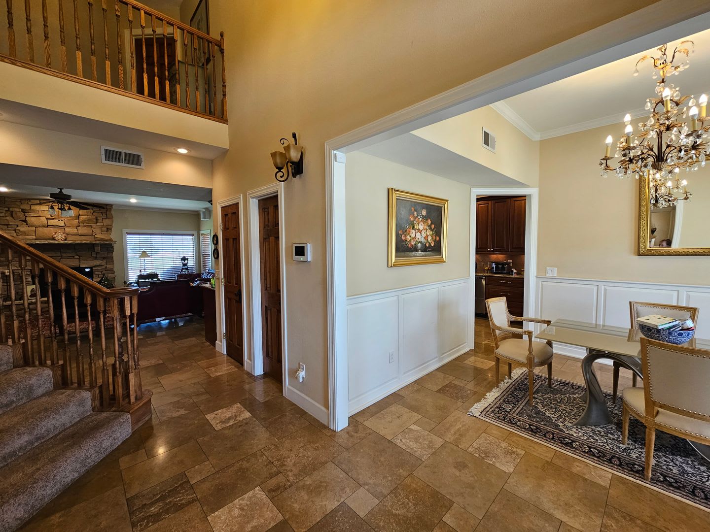 Executive 4 Bedroom-3.5 Bath Home with Solar – photo 5