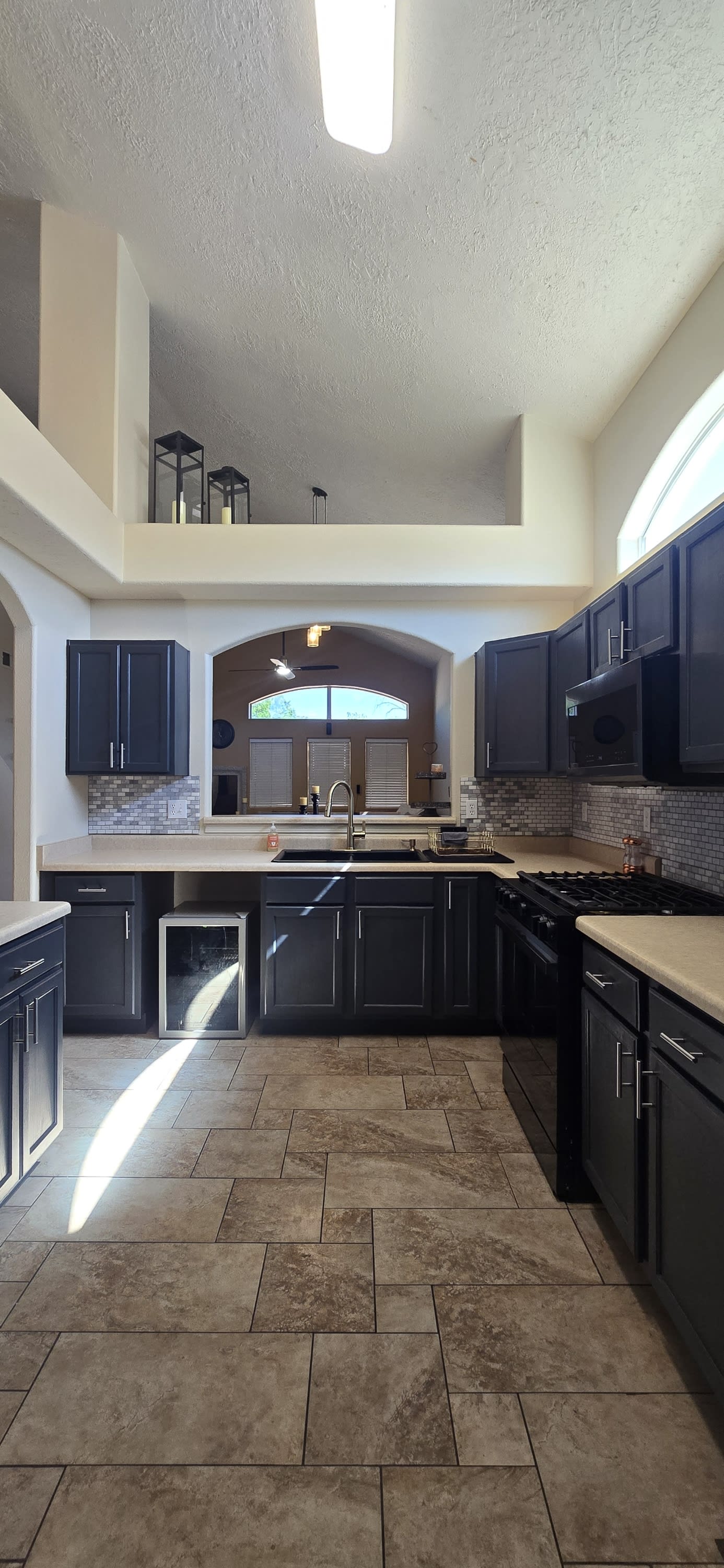 999 Gilmer Way – photo 2